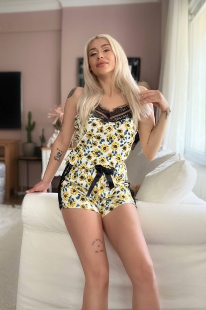 Sarı Çiçek Pegasus Dantel Detaylı İp Askı Şortlu Örme Pijama Takımı - 3
