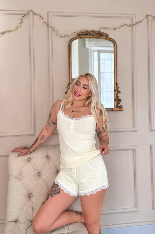 Sarı Dublin Ip Askı Şortlu Kadın Pijama Takımı - Pijamaevi (3)