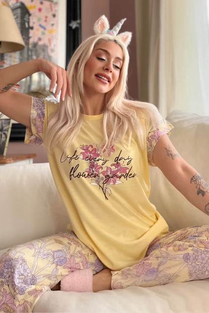 Sarı Flower Garden Baskılı Örme Kısa Kol Kadın Pijama Takımı - 1