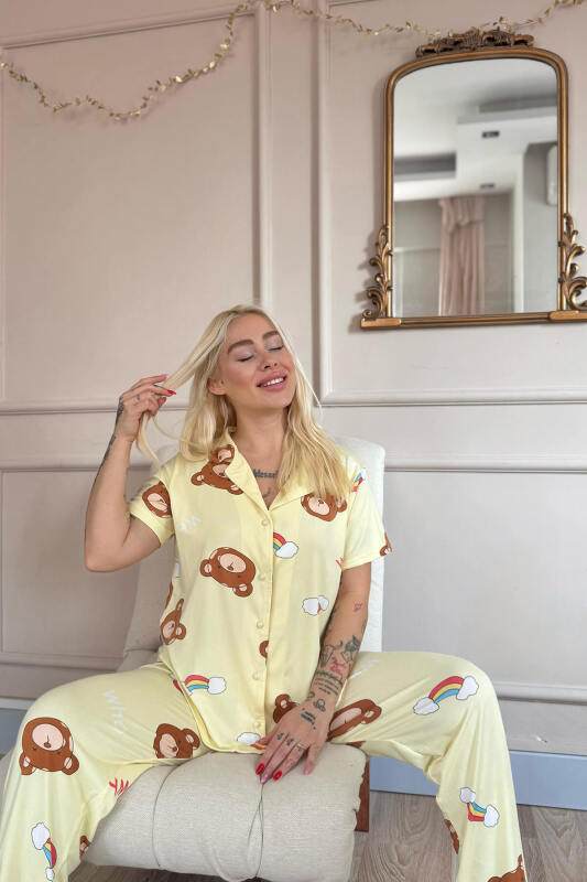 Sarı Teddy Dreams Desenli Bambu Önden Düğmeli Kısa Kol Pijama Takımı - Pijamaevi (2)