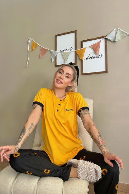Sarı You Nakışlı Kısa Kollu Örme Kadın Pijama Takımı - 3