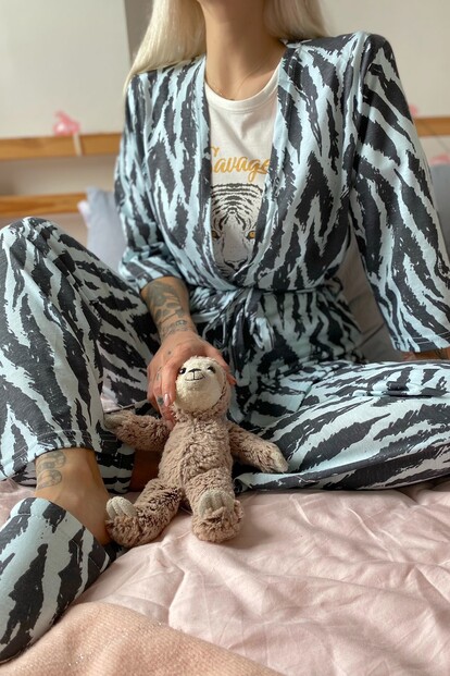 Savage Baskılı Sabahlıklı Pijama Takımı - 2