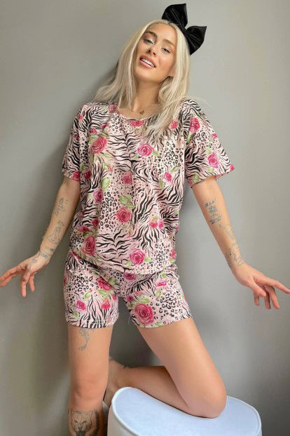 Siyah Beyaz Gül Baskılı Şortlu Kadın Pijama Takımı - 1