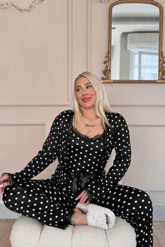 Siyah Beyaz Puantiye Desenli Sabahlıklı Pegasus Pijama Takımı - Pijamaevi (2)