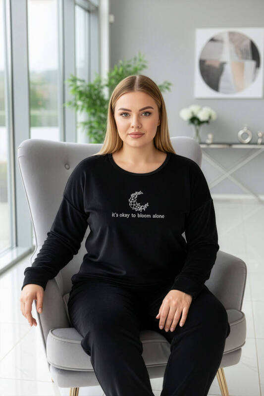 Siyah Bloom Desenli Exclusive Battal Büyük Beden Kadife Kadın Pijama Takımı  - Pijamaevi (3)