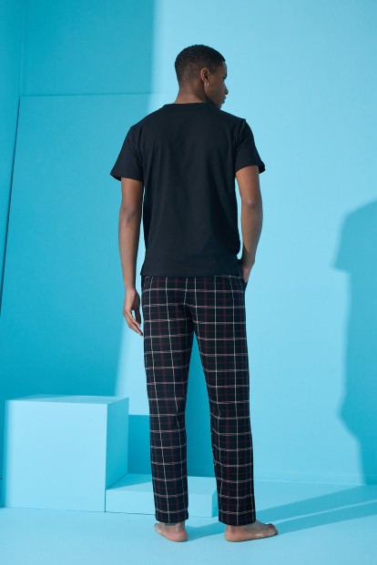 Siyah Çift Çizgi Ekose Desenli Kısa Kollu Erkek Pijama Takımı - 5