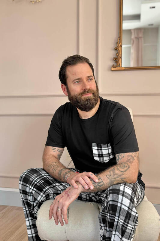 Siyah Füme Ekose Cep Detay Kısa Kollu Erkek Pijama Takımı - Pijamaevi (1)