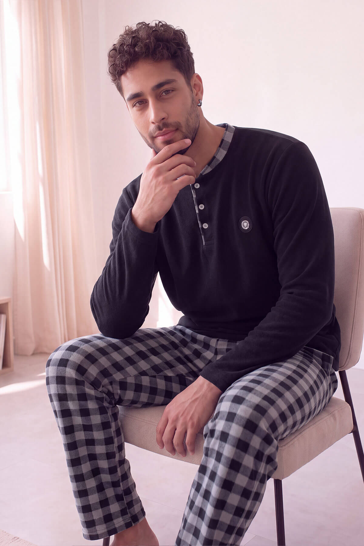 Siyah Gri Ekose Desenli Polar Erkek Pijama Takımı - Pijamaevi (2)