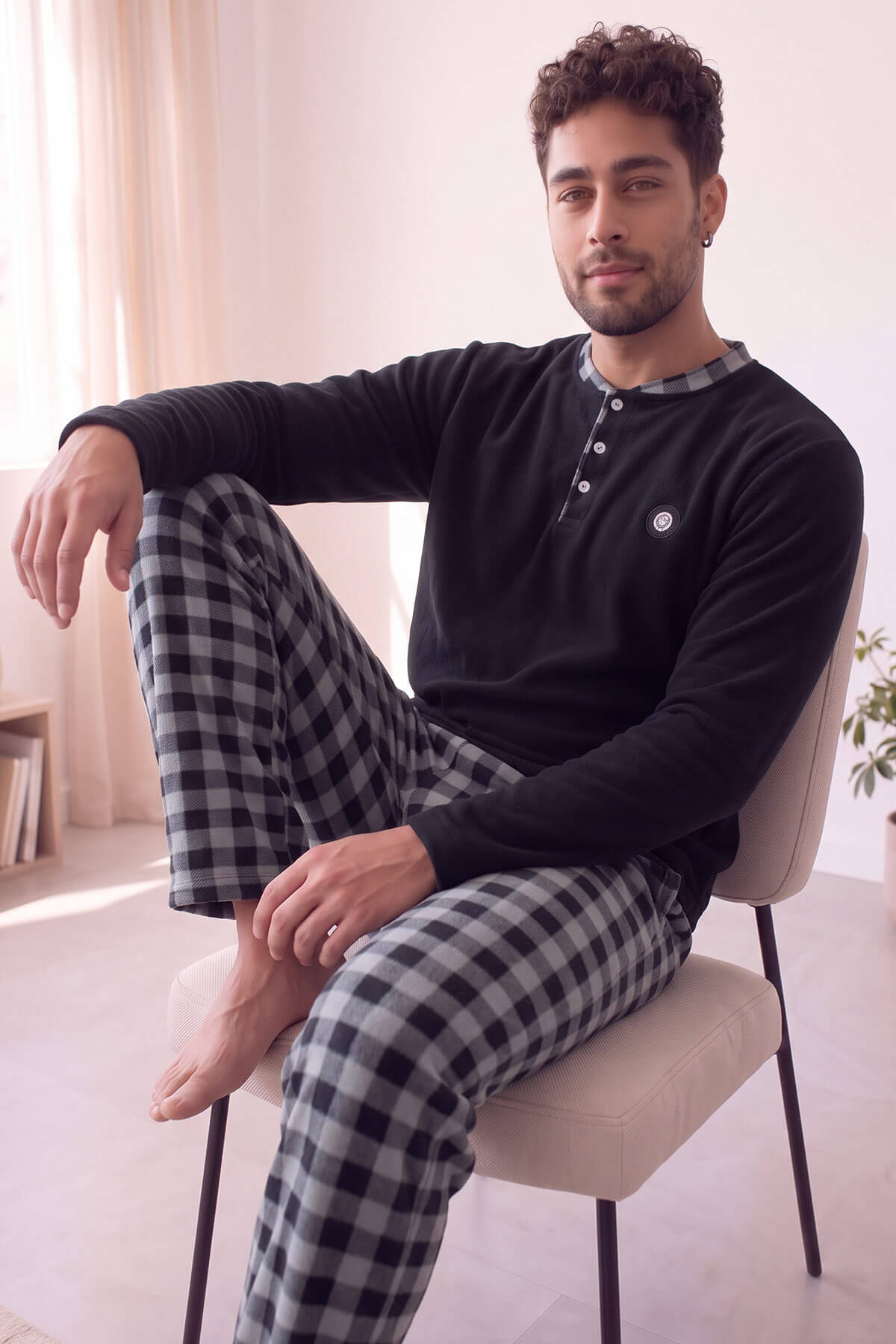 Siyah Gri Ekose Desenli Polar Erkek Pijama Takımı - Pijamaevi (3)