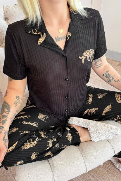 Siyah Leopar Desenli Zincir Önden Düğmeli Kısa Kol Kadın Pijama - 5
