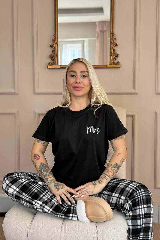 Siyah Mrs Kısa Kol Sevgili Aile Pijaması - Kadın Takımı - Pijamaevi (1)