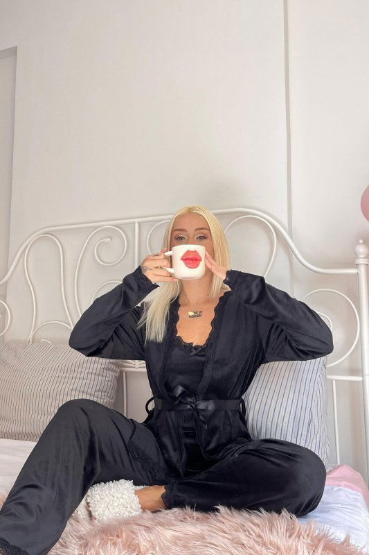 Siyah Nero Exclusive Kadife Sabahlıklı Kadın Pijama Takımı  - Pijamaevi (1)