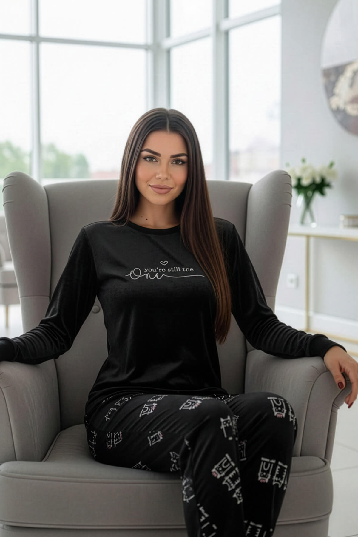 Siyah One Desenli Exclusive Kadife Kadın Pijama Takımı - Pijamaevi (3)