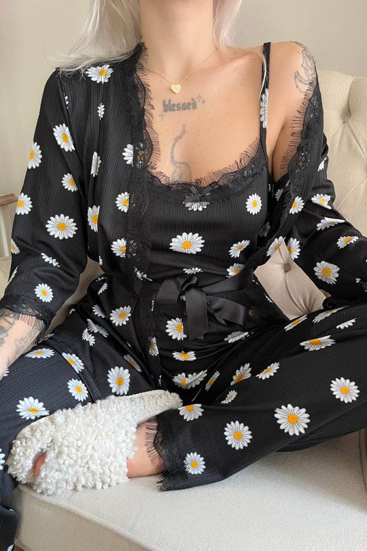 Siyah Papatya Papatya Desenli Sabahlıklı Pegasus Pijama Takımı - Pijamaevi (3)