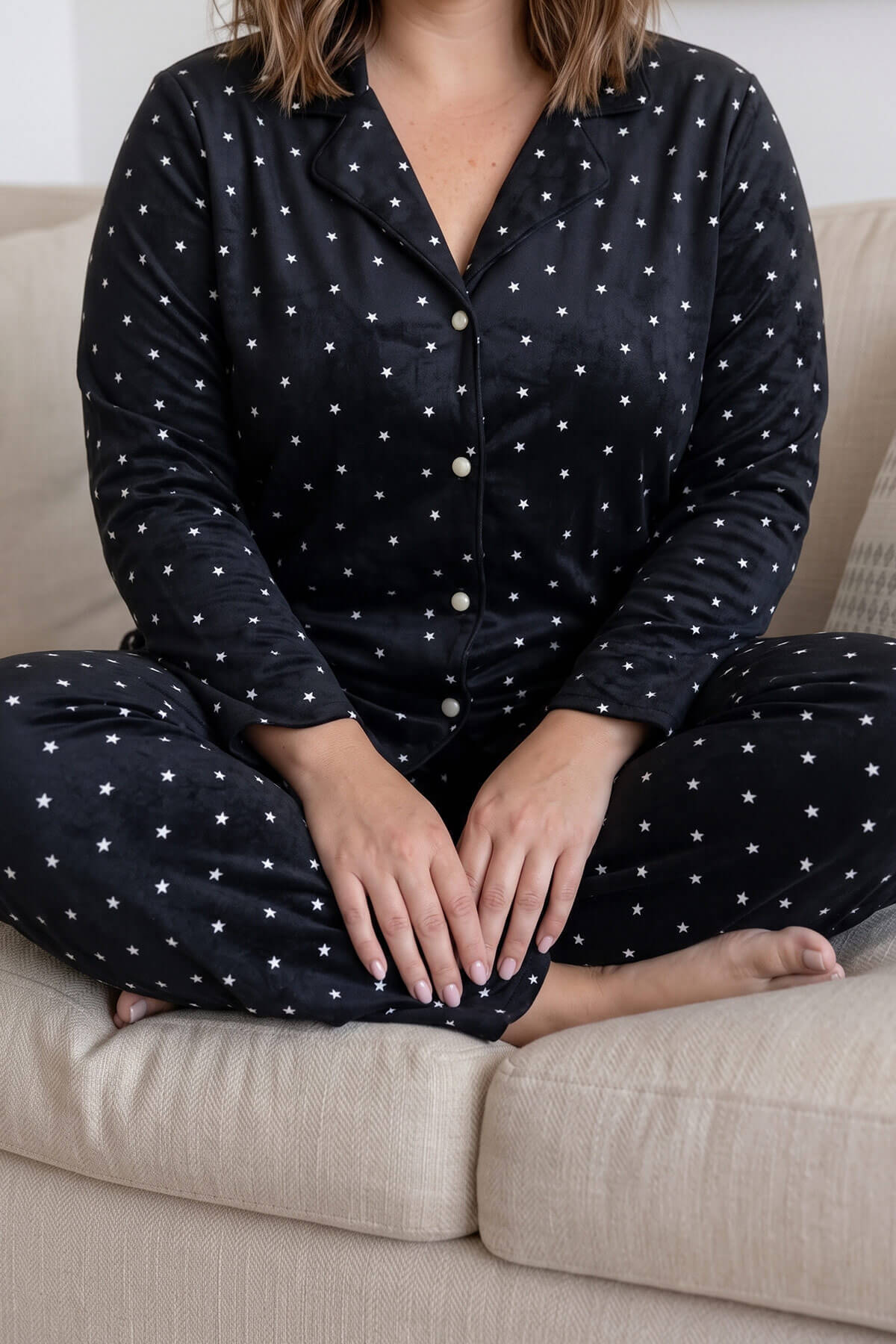 Siyah Poeng Önden Düğmeli Battal Büyük Beden Süet Kadın Pijama Takımı  - Pijamaevi (3)