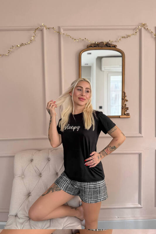 Siyah Sleepy Desenli Kısa Kollu Şortlu Örme Kadın Pijama Takımı - Pijamaevi (1)