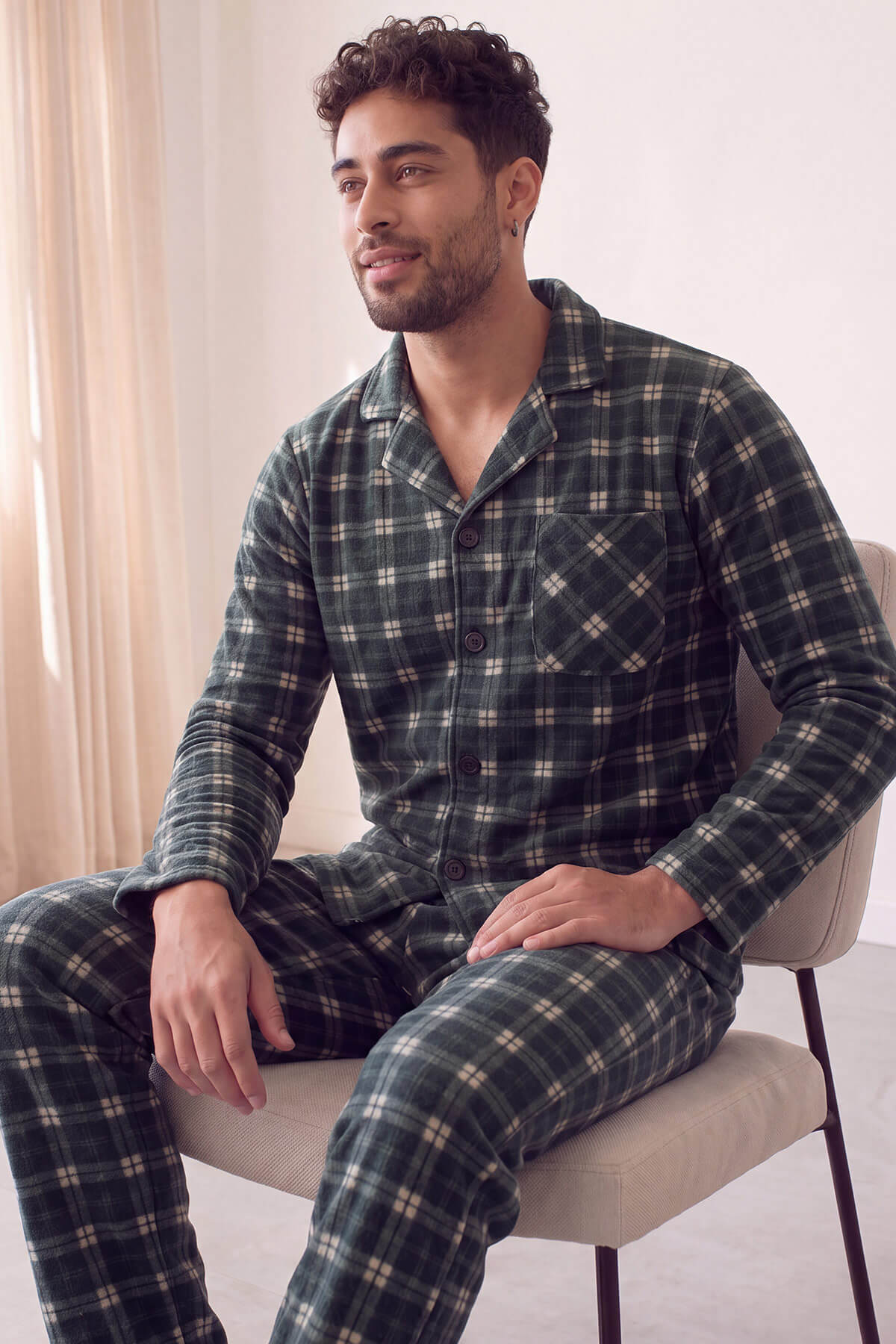 Siyah Somon Ekose Desenli Önden Düğmeli Elegant Erkek Pijama Takımı - Pijamaevi