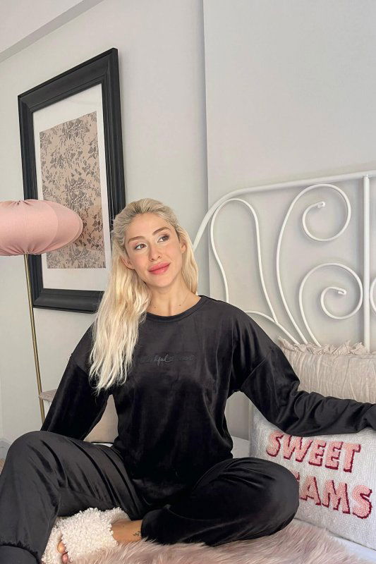 Siyah Thankful Desenli Exclusive Kadife Kadın Pijama Takımı  - Pijamaevi (1)