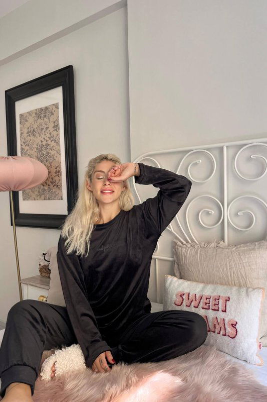 Siyah Thankful Desenli Exclusive Kadife Kadın Pijama Takımı  - Pijamaevi (2)