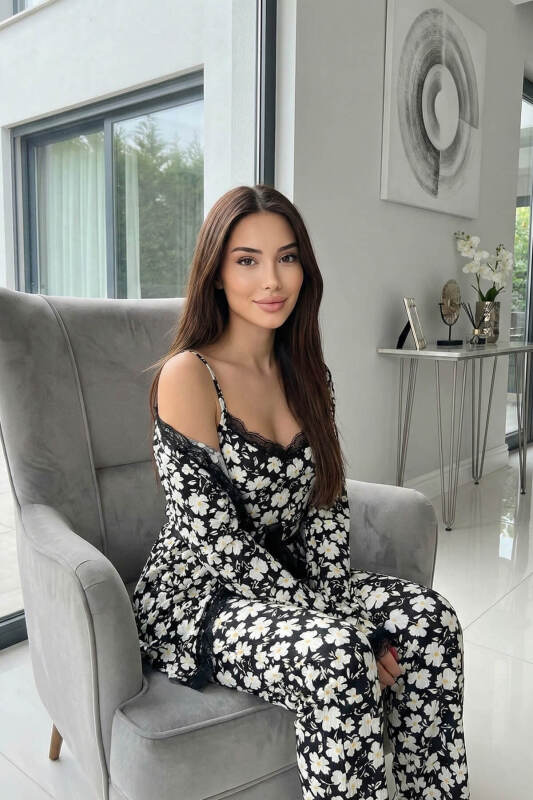 Siyah Yonca Desenli Sabahlıklı Pegasus Pijama Takımı - Pijamaevi (3)