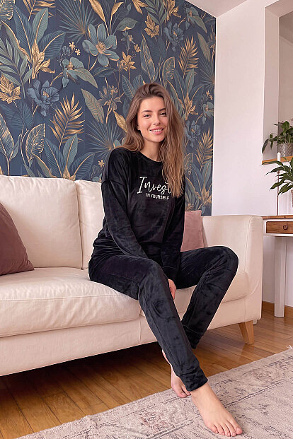Siyah Yourself Desenli Exclusive Kadife Kadın Pijama Takımı  - 5