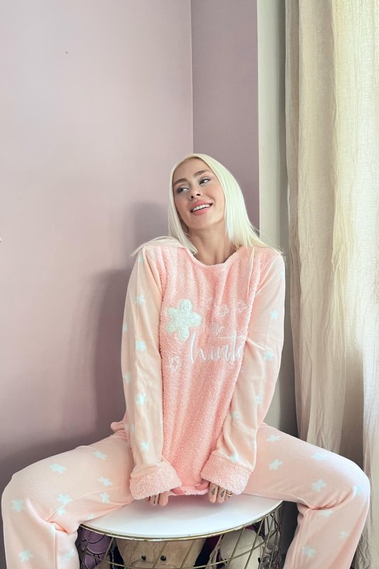 Somon Hello Winter Desenli Kadın Peluş Pijama Takımı - Pijamaevi (2)