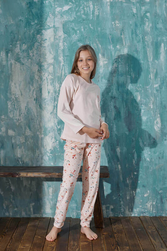 Somon Macoron Desenli Exclusive Kadife Kız Çocuk Pijama Takımı  - Pijamaevi (3)