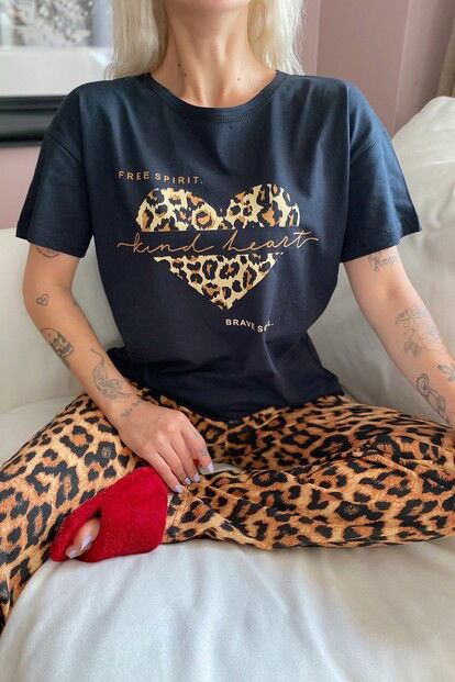 Spirit Baskılı Kısa Kollu Kadın Pijama Takımı - 4