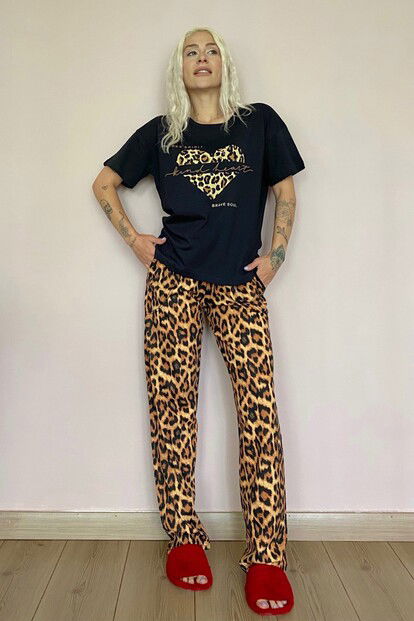 Spirit Baskılı Kısa Kollu Kadın Pijama Takımı - 5