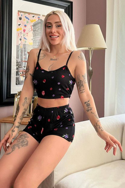 Strawberry Desenli Şortlu Crop Bustiyer Pijama Takım - 3