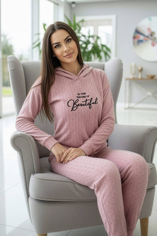 Toz Pembe Beautiful Desenli Kapşonlu Peluş Polar Pijama Takımı - Pijamaevi (1)
