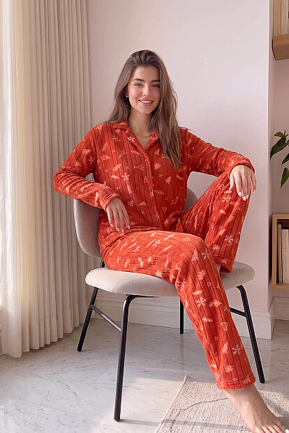 Turunç Tane Desenli Önden Düğmeli Peluş Polar Pijama Takımı - 3