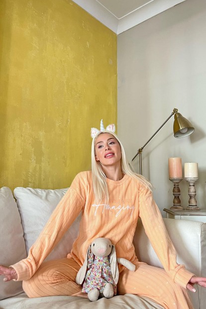 Turuncu Amazing Desenli Peluş Polar Pijama Takımı - 3
