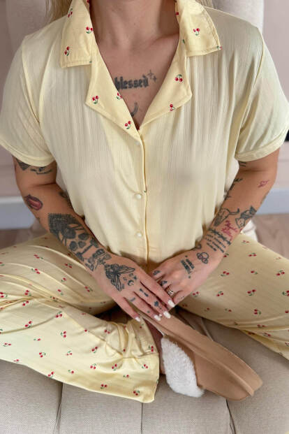 Vanilya Cherry Blossom Desenli Önden Düğmeli Marlenka Pijama Takımı - 5