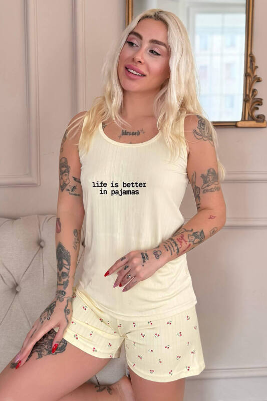 Vanilya Cherry Desenli Şortlu Marlenka Kadın Pijama Takımı - Pijamaevi