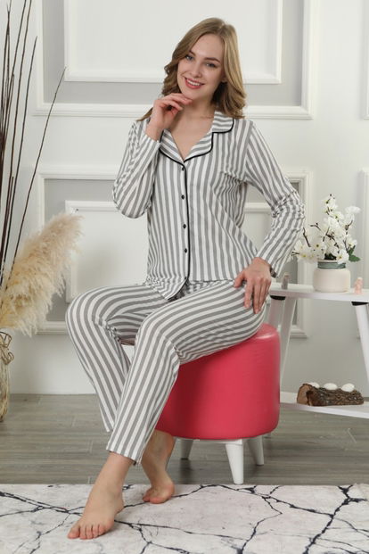 Yeşil Çizgili Önden Düğmeli Uzun Kollu Pijama Takımı - 1
