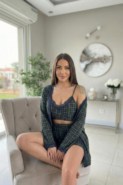 Yeşil Ekose Desenli Bambu Crop Sabahlıklı Şortlu Kadın Pijama Takımı - 3