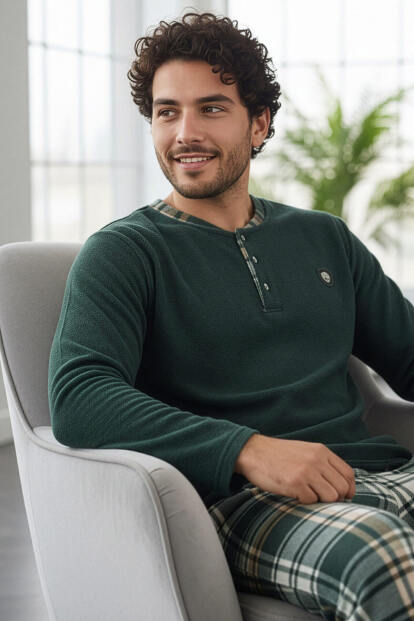 Yeşil Ekose Desenli Polar Erkek Pijama Takımı - 1