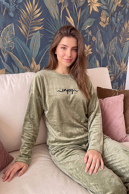 Yeşil Enjoy Desenli Exclusive Kadife Kadın Pijama Takımı  - 6