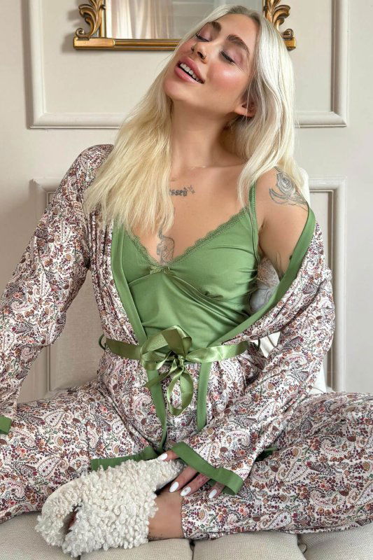 Yeşil Flore Exclusive Örme Sabahlıklı Kadın Pijama Takımı - Pijamaevi