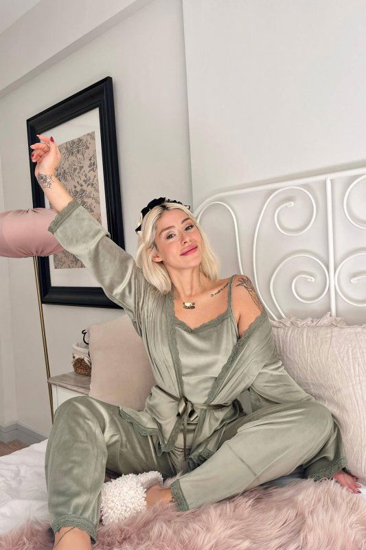 Yeşil Gage Exclusive Kadife Sabahlıklı Kadın Pijama Takımı  - Pijamaevi (3)