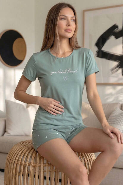 Yeşil Grateful Heart Desenli Bambu Kısa Kol Kadın Şortlu Pijama Takımı 