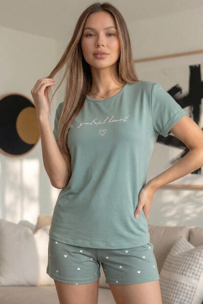 Yeşil Grateful Heart Desenli Bambu Kısa Kol Kadın Şortlu Pijama Takımı - 2