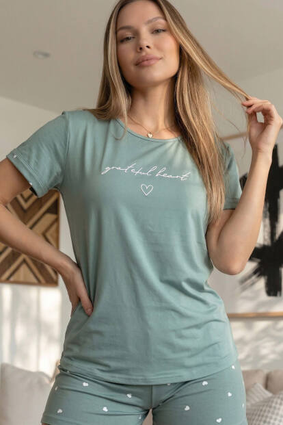 Yeşil Grateful Heart Desenli Bambu Kısa Kol Kadın Şortlu Pijama Takımı - 4