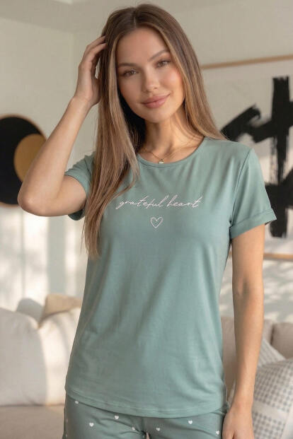 Yeşil Grateful Heart Desenli Bambu Kısa Kol Kadın Şortlu Pijama Takımı - 6