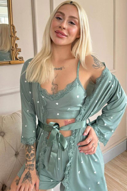 Yeşil Kalp Desenli Bambu Crop Sabahlıklı Şortlu Pijama Takımı - 1