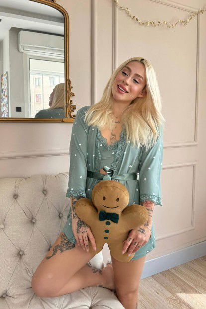 Yeşil Kalp Desenli Bambu Crop Sabahlıklı Şortlu Pijama Takımı - 3