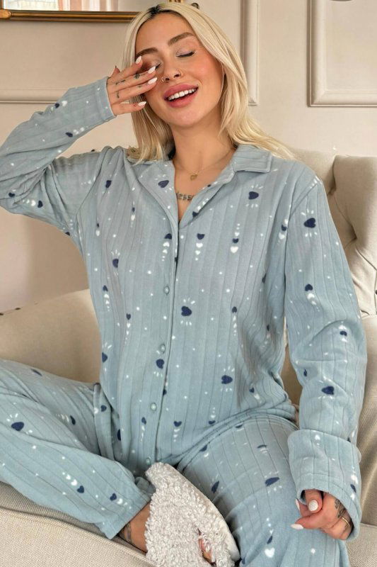 Yeşil Kalp Desenli Önden Düğmeli Peluş Polar Pijama Takımı - Pijamaevi