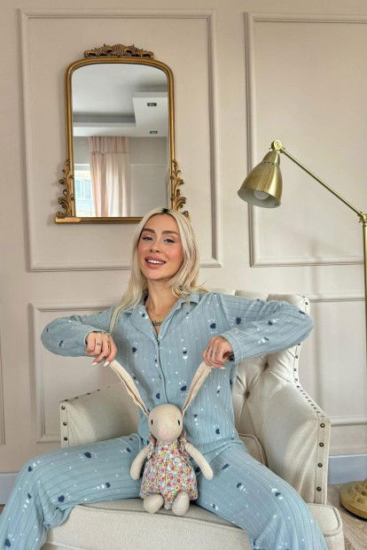 Yeşil Kalp Desenli Önden Düğmeli Peluş Polar Pijama Takımı - 3