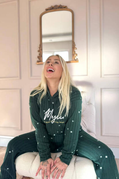 Yeşil Magic Desenli Kapşonlu Peluş Polar Pijama Takımı - 2